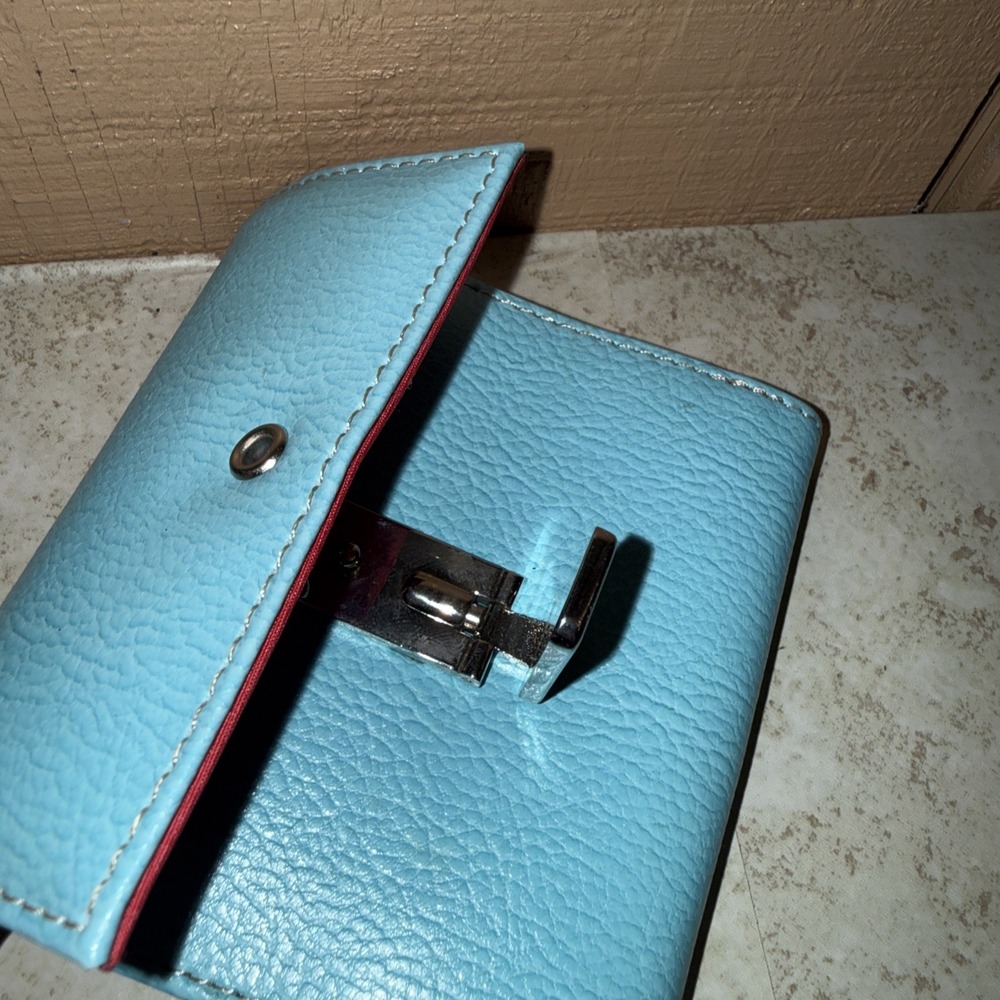 Liz Claiborne Light Blue Leather Wallet - Picture 3 of 5